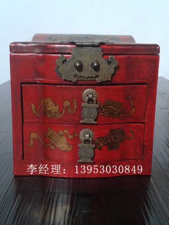 點(diǎn)擊查看詳細(xì)信息<br>標(biāo)題：首飾盒 閱讀次數(shù)：3299