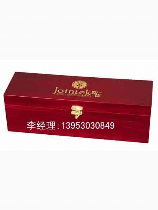 點(diǎn)擊查看詳細(xì)信息<br>標(biāo)題：紅酒木盒 閱讀次數(shù)：2303