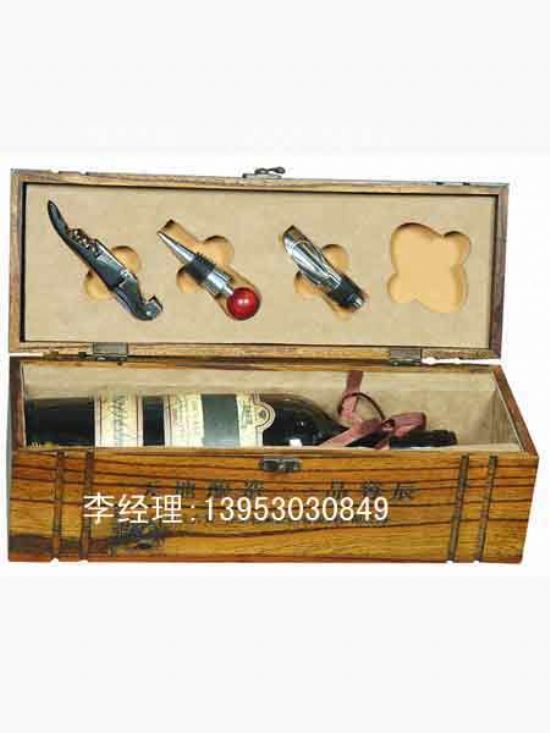 點擊查看詳細(xì)信息<br>標(biāo)題：紅酒木盒 閱讀次數(shù)：2609