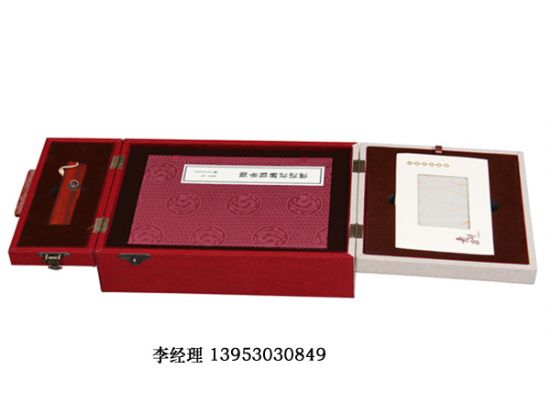 點擊查看詳細(xì)信息<br>標(biāo)題：書盒 閱讀次數(shù)：2560