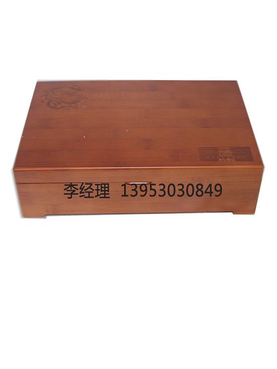 點擊查看詳細信息<br>標題：紅酒盒 閱讀次數(shù)：2855