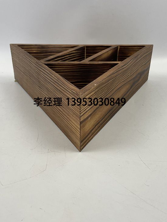 點(diǎn)擊查看詳細(xì)信息<br>標(biāo)題：三角置物架 閱讀次數(shù)：1615