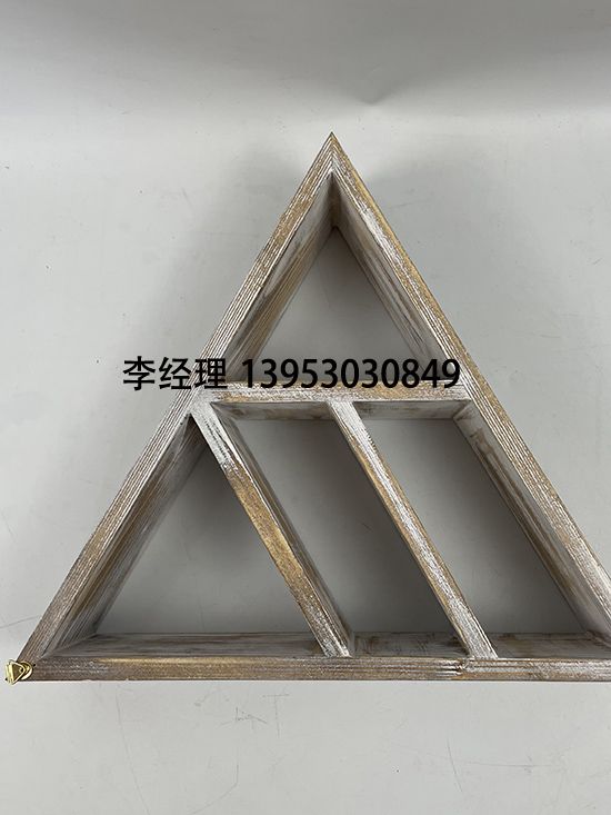 點(diǎn)擊查看詳細(xì)信息<br>標(biāo)題：三角置物架 閱讀次數(shù)：2065